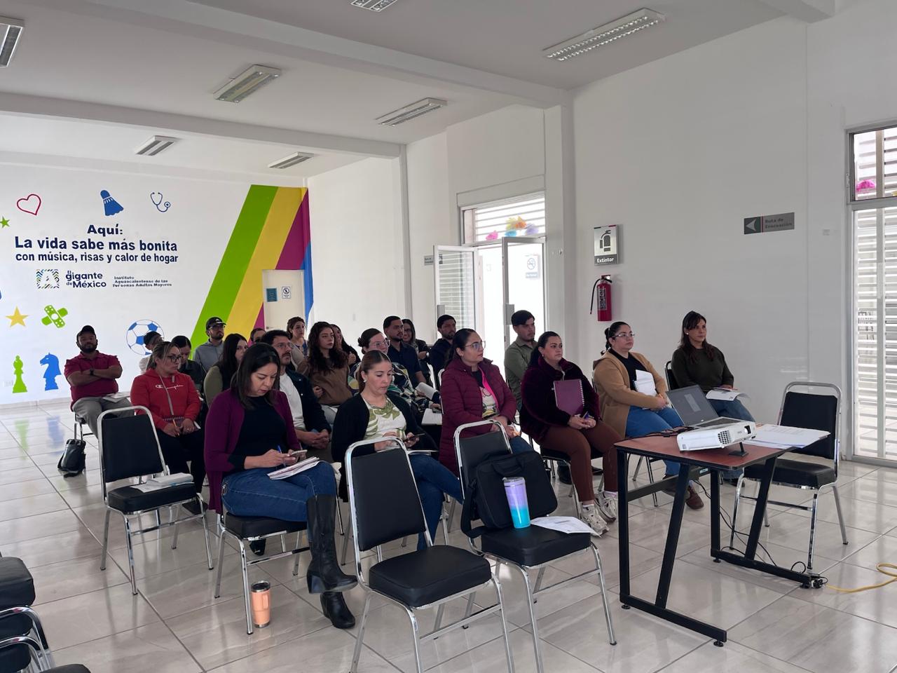 Impulsan mejora continua en transparencia en San Francisco de los Romo